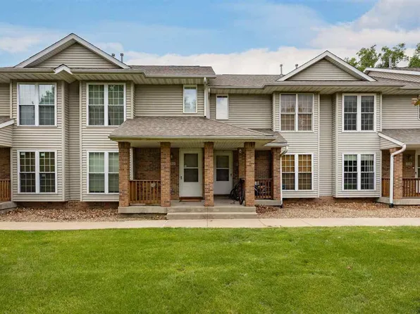 710 W Side Dr, Iowa City, IA 52246