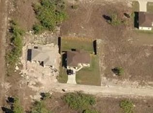3028 33rd St SW, Lehigh Acres, FL 33976