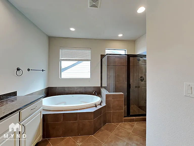 7404 Coronado Way — Photo 10