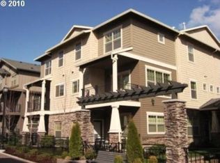 653 NE Garswood Ln, Hillsboro, OR 97006