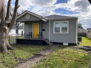 711 Chipley St, Westwego, LA 70094