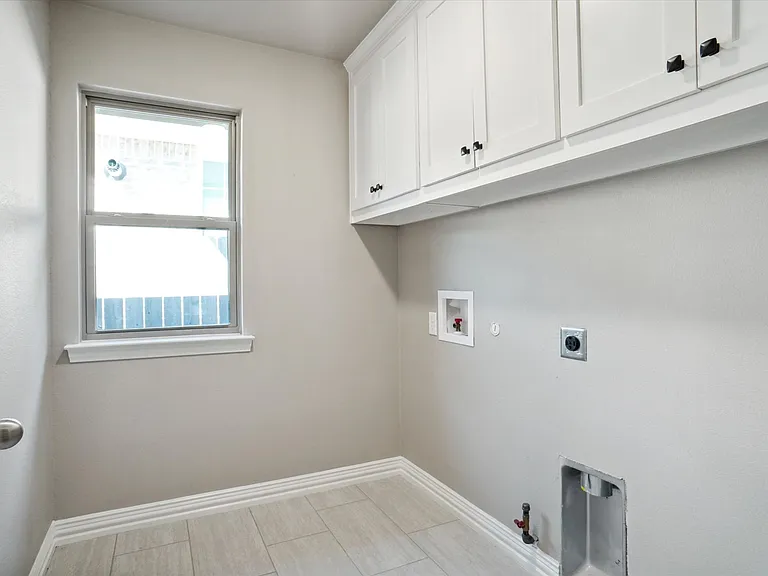 122 Elm Ln — Photo 7