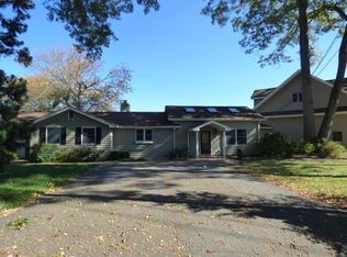 27 Valencia Isle Dr, Lake Hopatcong, NJ 07849