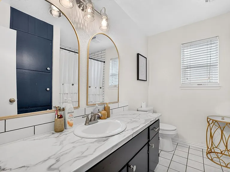 2409 Emerson Ct — Photo 39