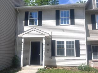 4498 Scotland Main St, Chambersburg, PA 17202