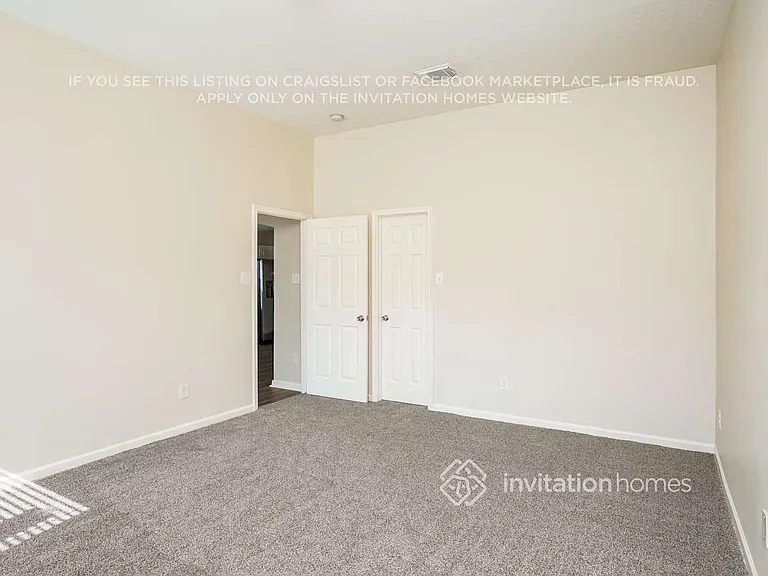 8583 Chaletford Dr — Photo 9