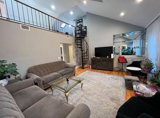 2466 Hart Ave, Bellmore, NY 11710