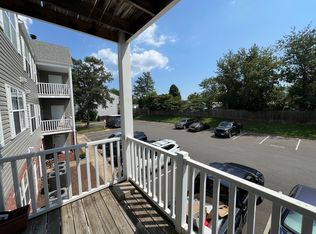 300 Grosvenor Ln APT 103, Stafford, VA 22556