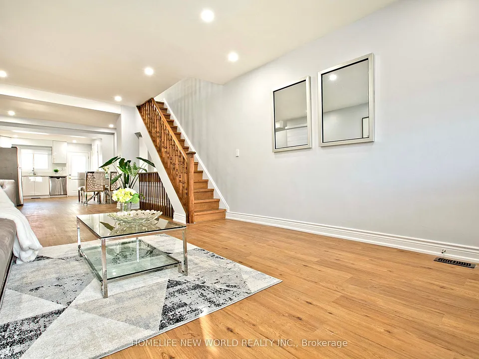 19 Britannia Ave