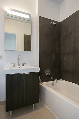 Rented by Oxford Property Group | media 27