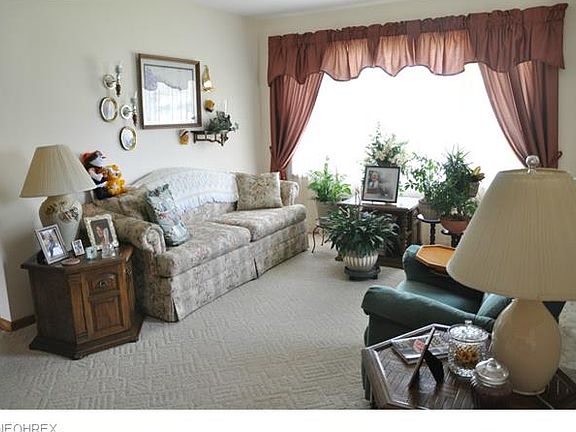 5th image of 3027 Starlite Dr NW