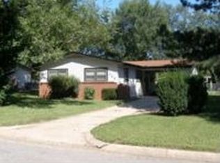 466 Riverview St, Derby, KS 67037