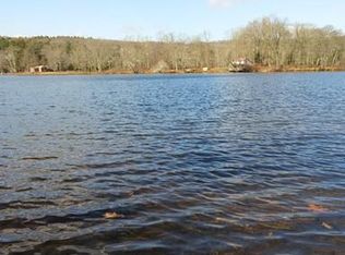113 Cubles Dr, Brimfield, MA 01010