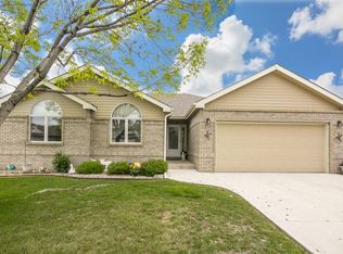 513 Trailwood Cir, Windsor, CO 80550