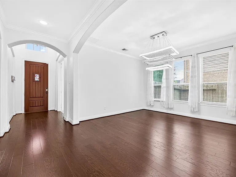 7035 Belle Meadow Ln — Photo 11