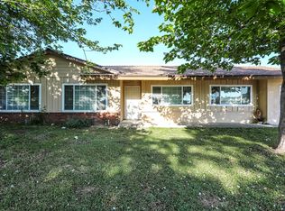 975 N Park Ave, Rialto, CA 92376