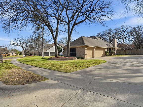 2nd image of 1312 Crows Nest Ct