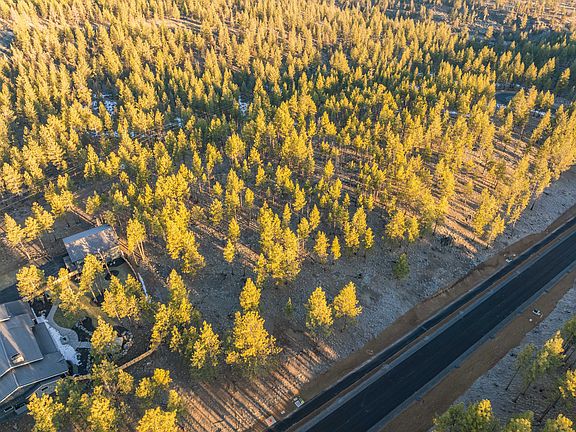 3rd image of Ostrom Dr Lot 21