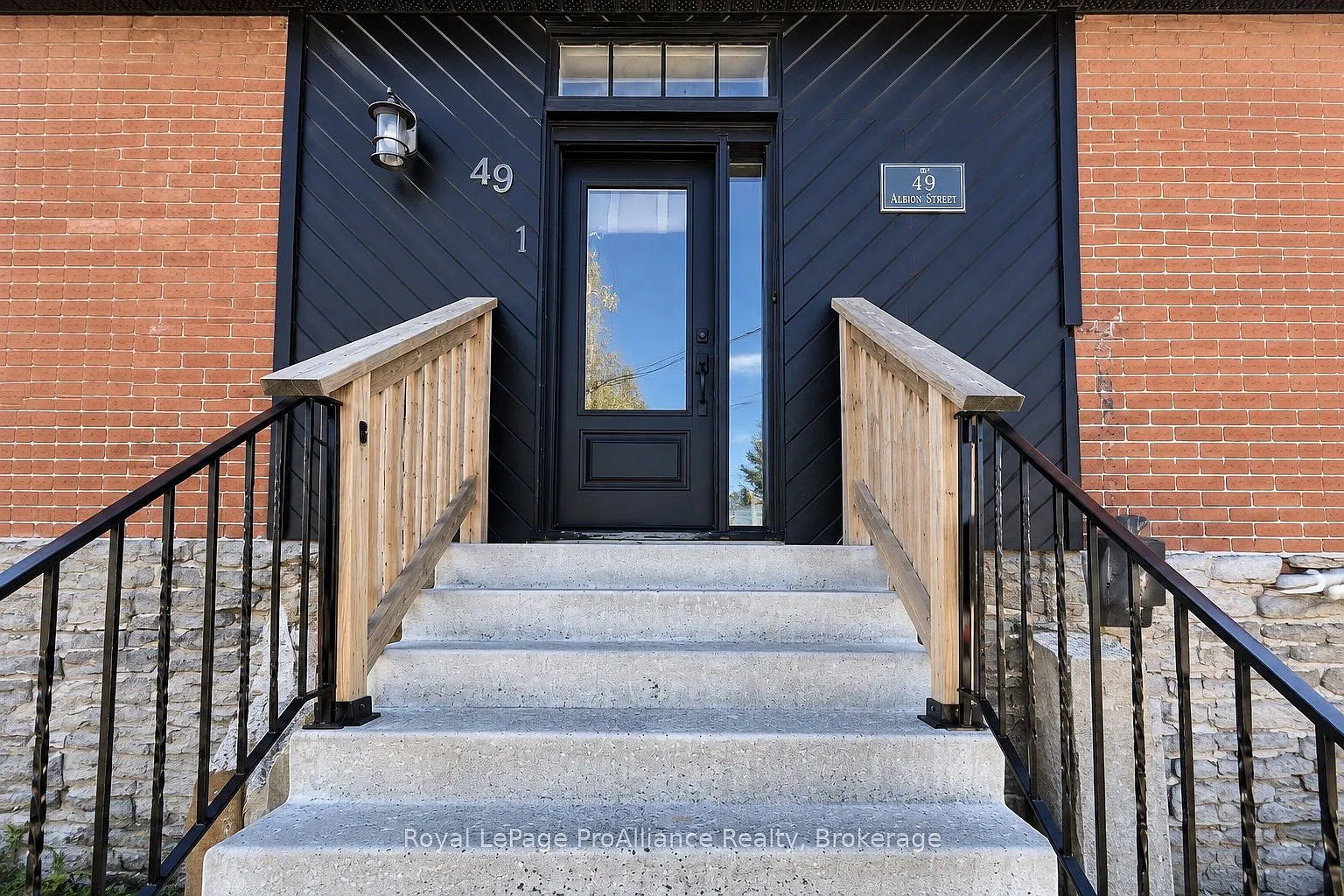 2 bed, $2,400 — Photo 3