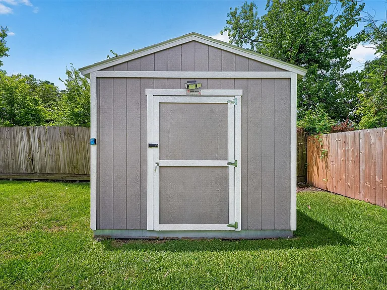 1206 Riggs Rd — Photo 44