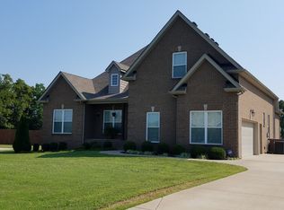 1017 Lila Dr, Murfreesboro, TN 37128