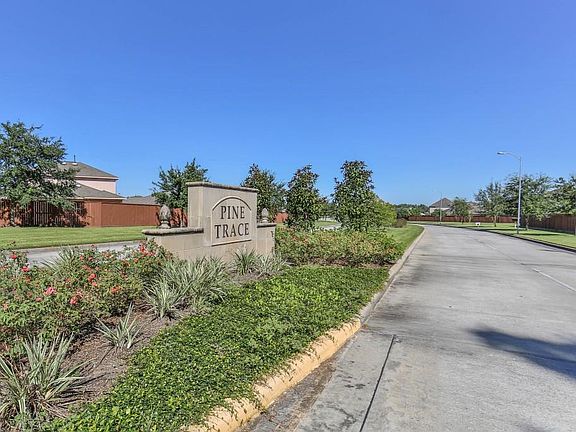 4th image of 23026 Silver Linden Ct