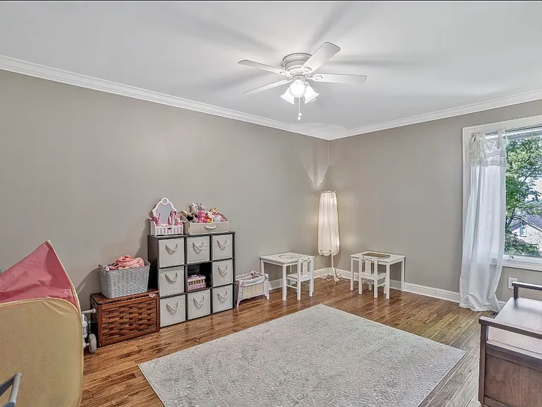 7030 Willowick Dr — Photo 13