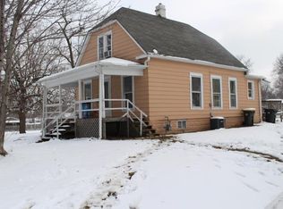 1100 W Chestnut St, Savannah, MO 64485