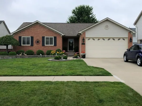 12419 Matthews St, Carleton, MI 48117