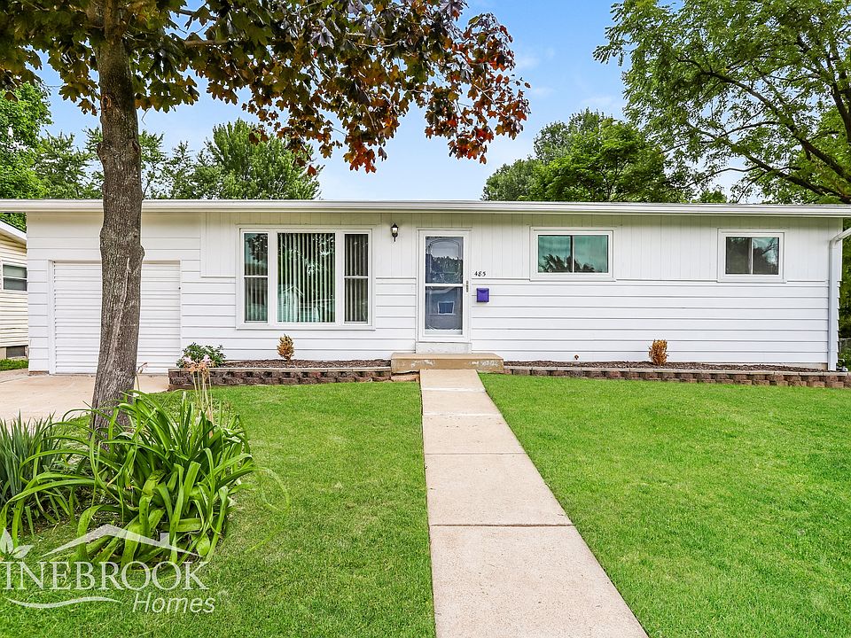 1st image of 485 Bardot Dr