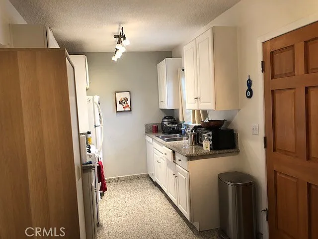 1423 15th St #9 — Photo 10