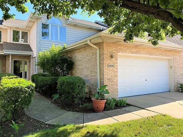 1st image of 9406 Boardwalk Ln