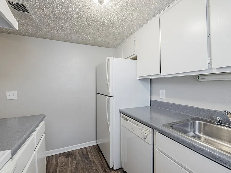 Manchester Ridge | Modern Living in the Heart of College Park — Photo 18