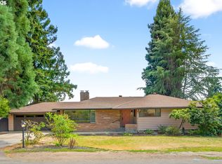 504 Meadow View Rd, Forest Grove, OR 97116