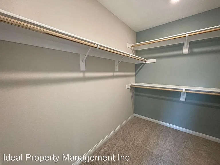 16025 Symphony Ln — Photo 11