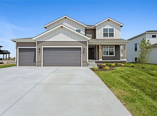 13428 W 178th St, Overland Park, KS 66013