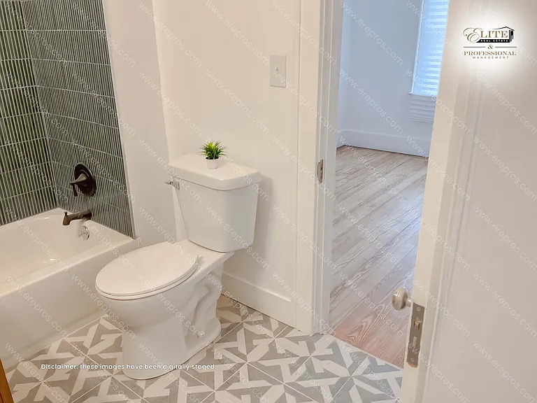 2515 Bagley St — Photo 17