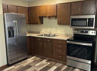 4835 W 5th St #6, Winona, MN 55987