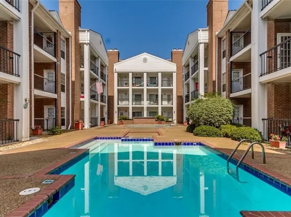 708 11th St APT 203, Tuscaloosa, AL 35401