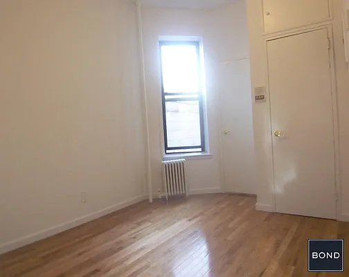 Rented by Bond New York | media 19
