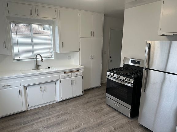 5th image of 4638 Pescadero Ave