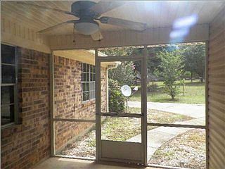 3rd image of 8005 Oak Hill Dr