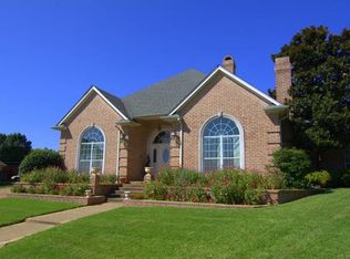 3306 Wharton Ct, Arlington, TX 76001