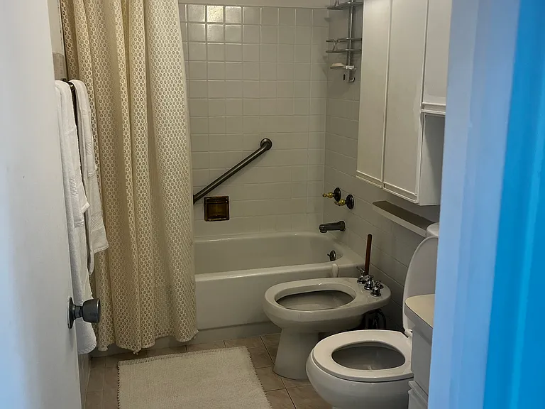 658 Avenue Miramar Cond Hilltop — Photo 19