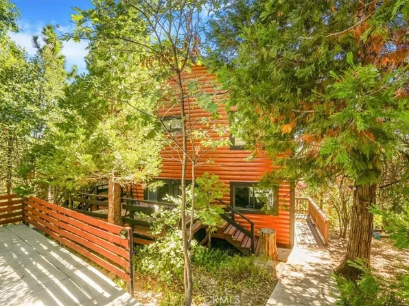 695 Grass Valley Rd, Lake Arrowhead, CA 92352