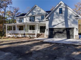 4356 Wishart Rd, Virginia Beach, VA 23455