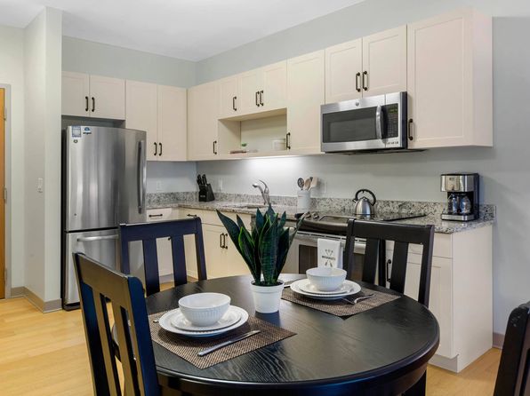 161 S Huntington Ave APT 208
