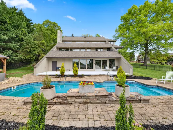 12206 Oakland Hills Point, Farragut, TN 37934