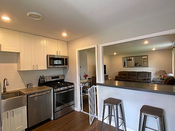 2nd image of 119 Fairground Ave