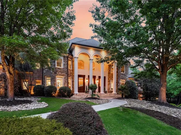 110 Ryan Lake Trl, Alpharetta, GA 30004
